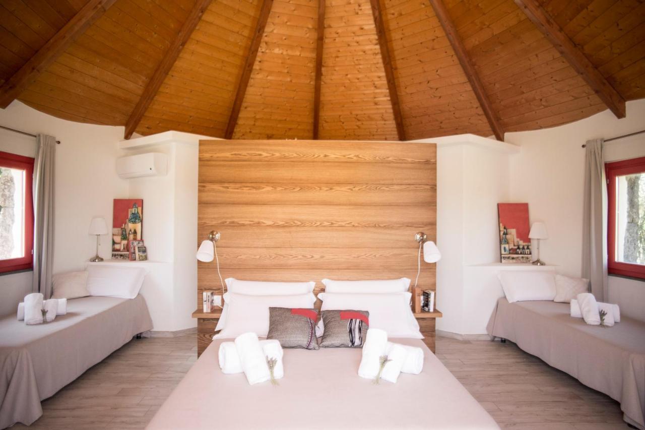 Is Cheas Wine Farm Boutique Hotel San Vero Milis Εξωτερικό φωτογραφία